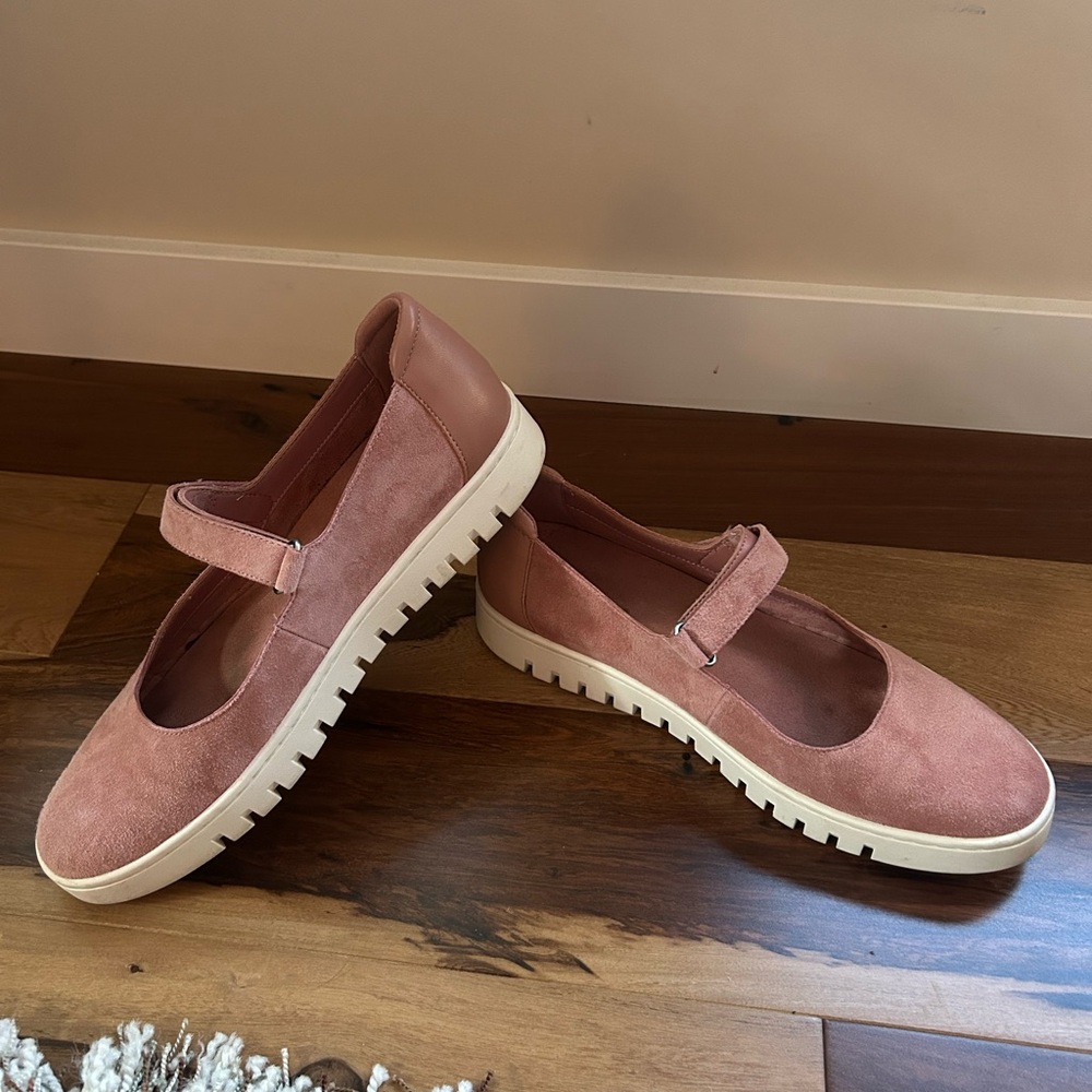 Vionic Uptown Mary Jane in Cinder Rose Size 9.5